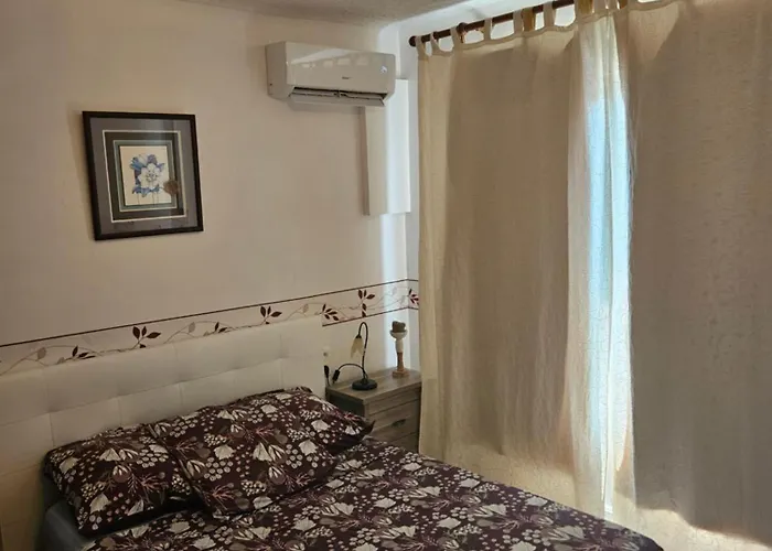 Serge Le Belge - Sejour Authentique A Corbieres Accommodatie bij particulieren Lézignan-Corbières